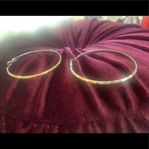 🌹 3/$15 Hoop earrings